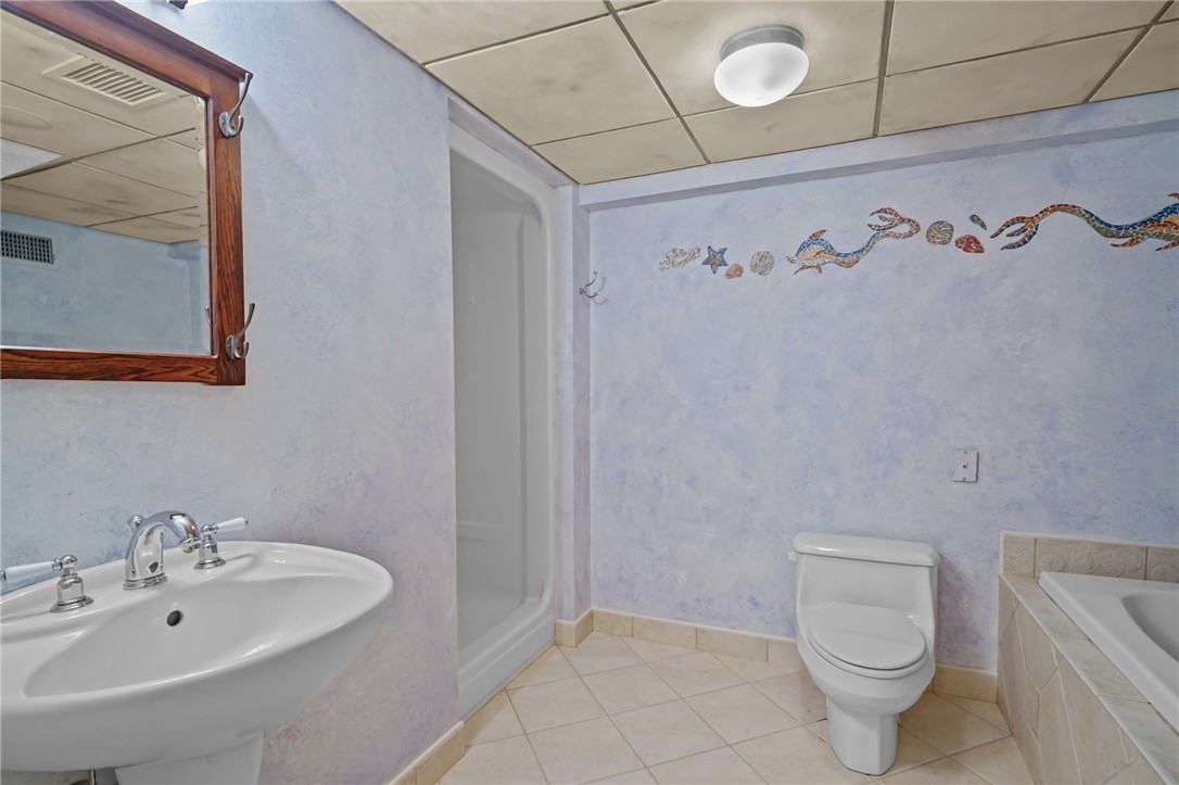 2 Bagy Wrinkle Cove Warren, RI 02885 - Photo 48 of 50