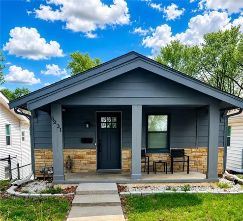 $140,000 | 5231 Gladstone Boulevard, Kansas City, MO 64123