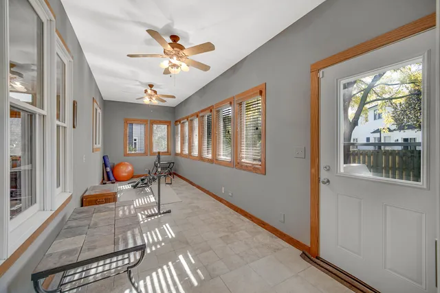 $425,000 | 2161 Burnham Court, Algonquin, IL 60102