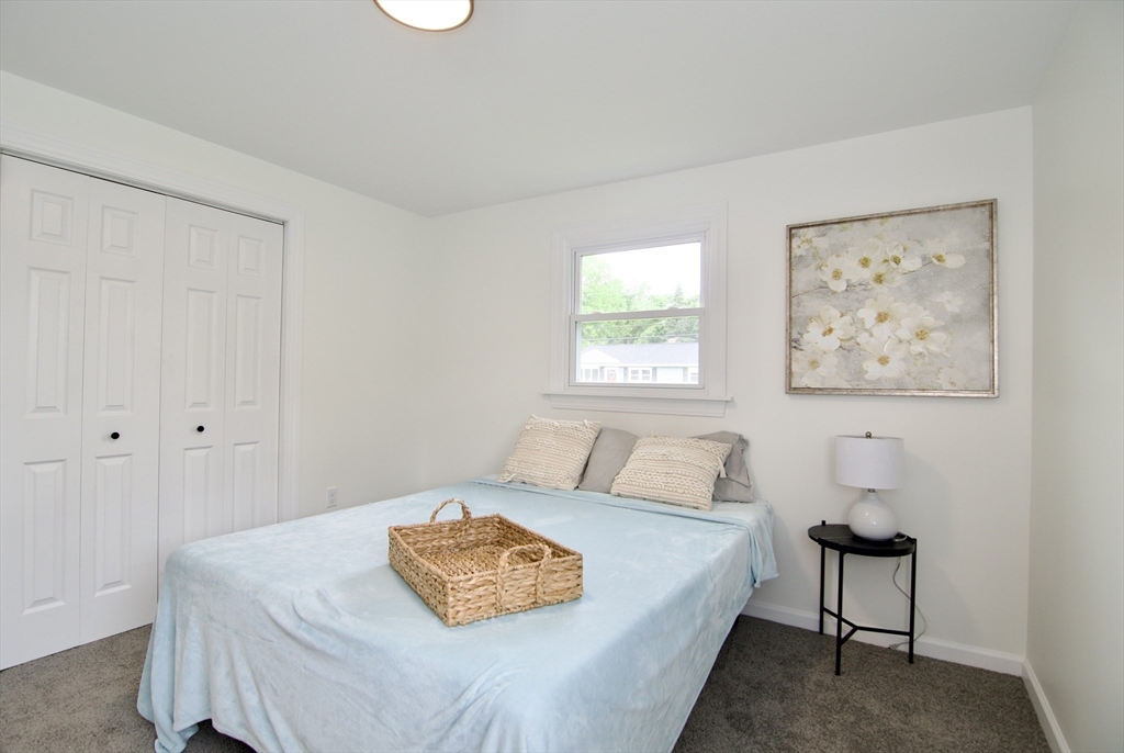 464 Poole Street Ludlow, MA 01056 - Photo 22 of 40
