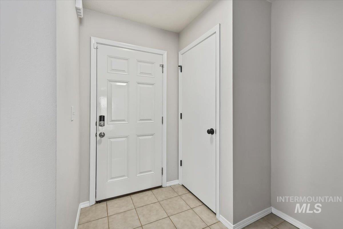 16616 Ruego Way Caldwell, ID 83607 - Photo 6 of 32