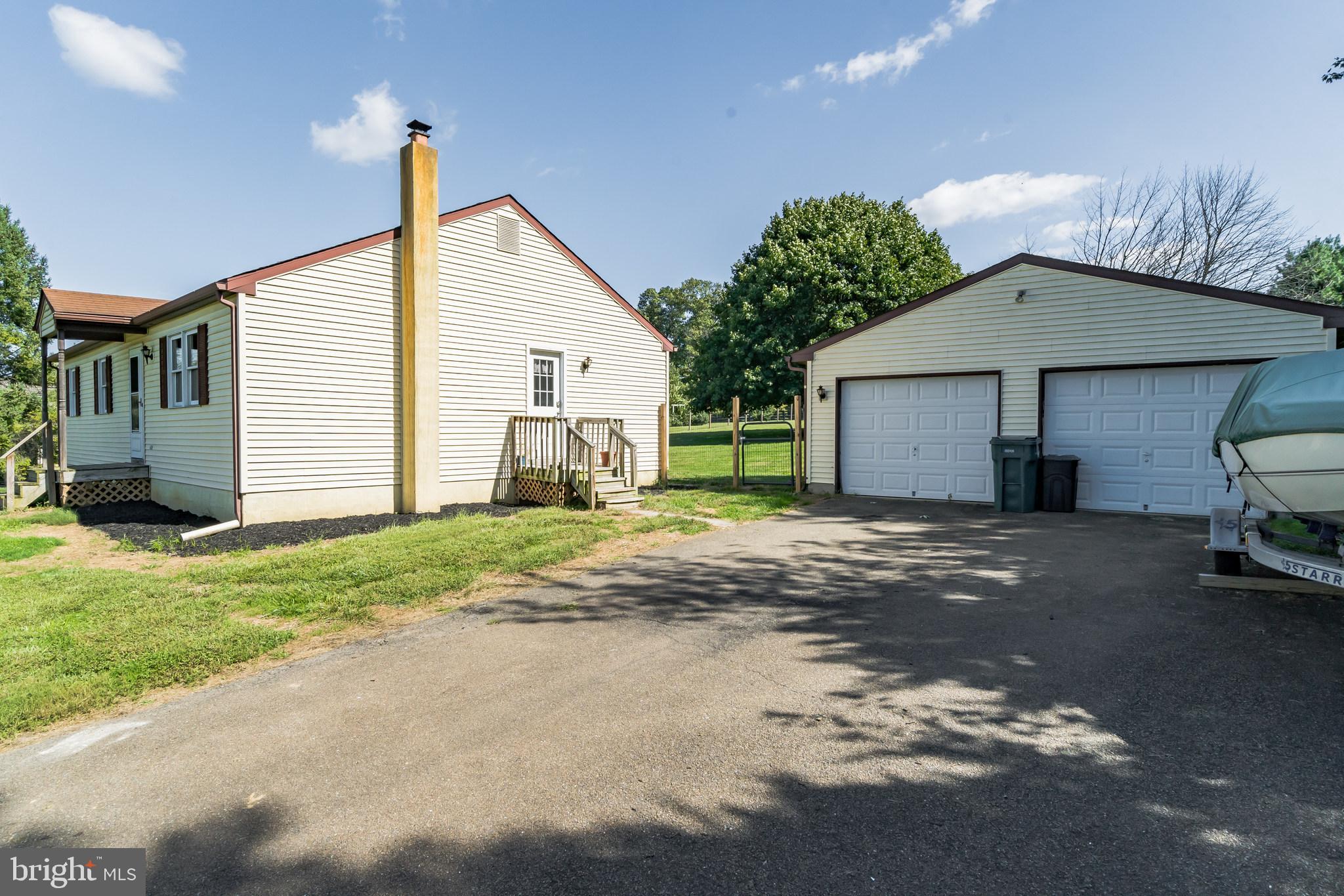 101 Scott Road Nottingham, PA 19362 - Photo 3 of 30 Detached Garage