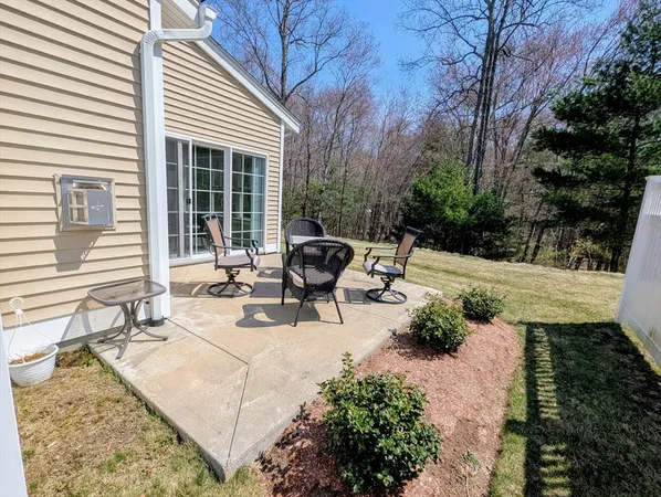 $520,000 | 117 Rogerson Crossing, Unit 117, Uxbridge, MA 01569