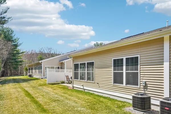 $520,000 | 117 Rogerson Crossing, Unit 117, Uxbridge, MA 01569