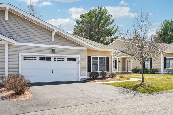 $520,000 | 117 Rogerson Crossing, Unit 117, Uxbridge, MA 01569