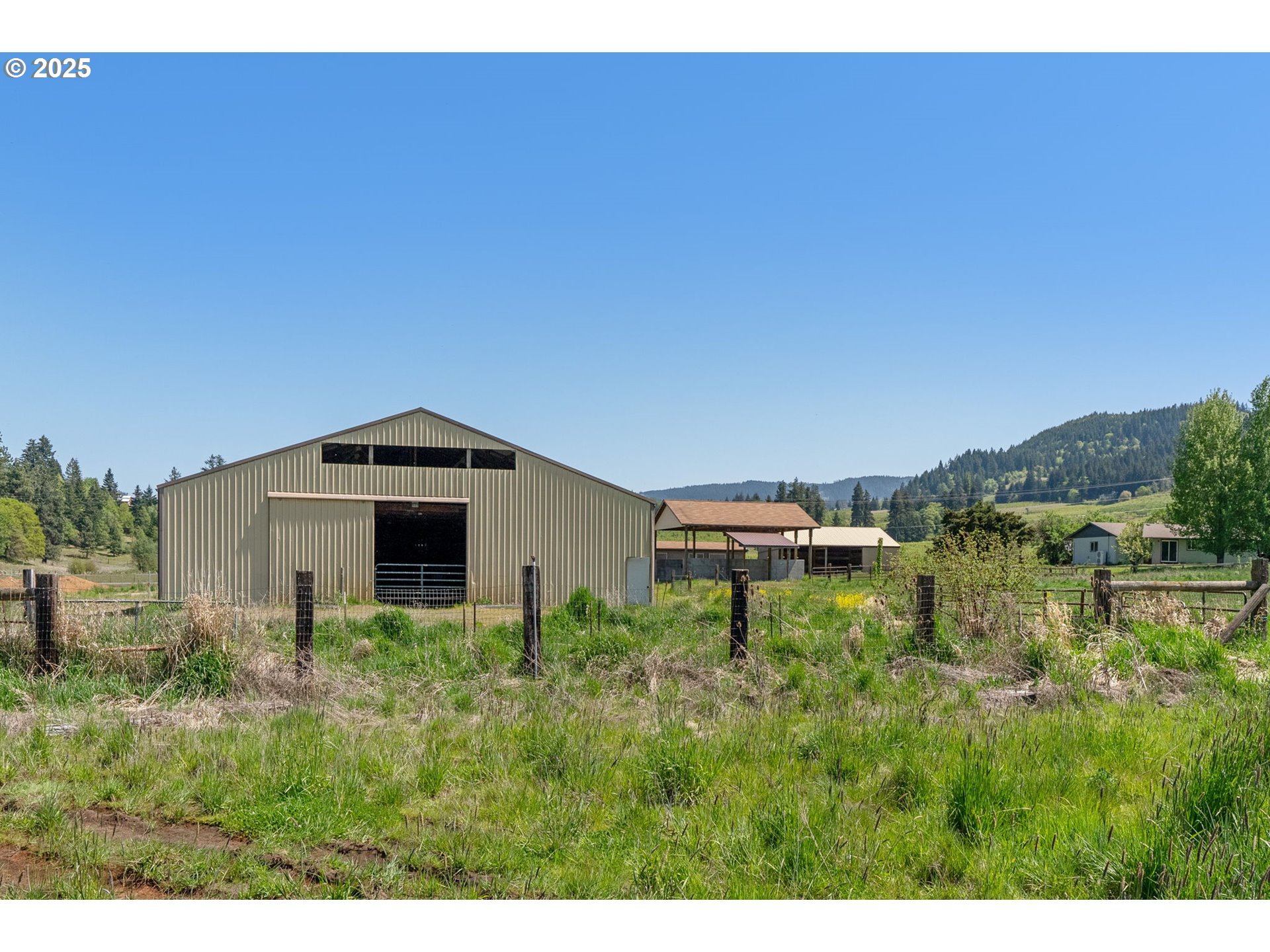 3900 Wyeast Road Hood River, OR 97031 - Photo 38 of 46 Gallery Image 38
