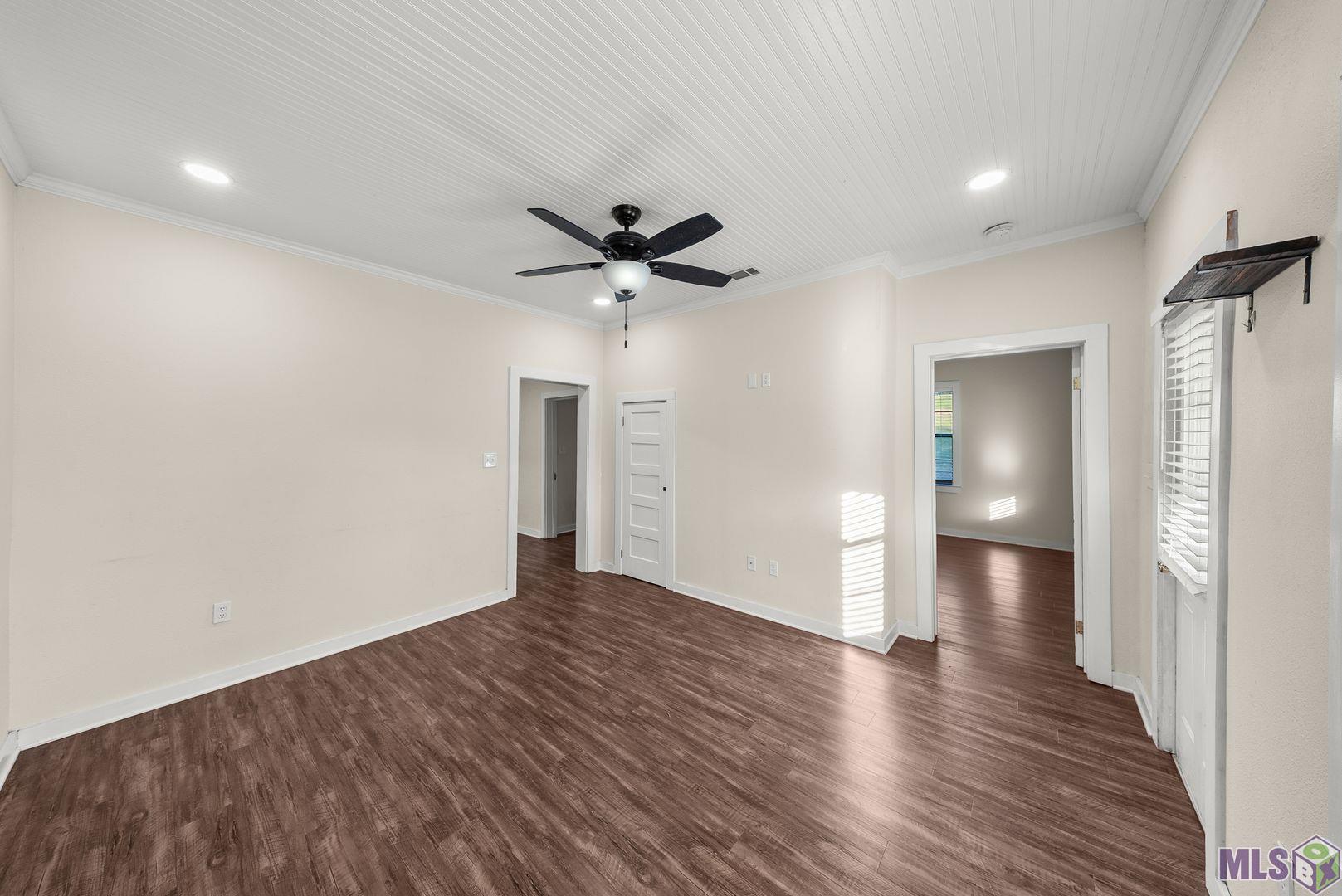 306 Courthouse Street Port Allen, LA 70767 - Photo 2 of 7