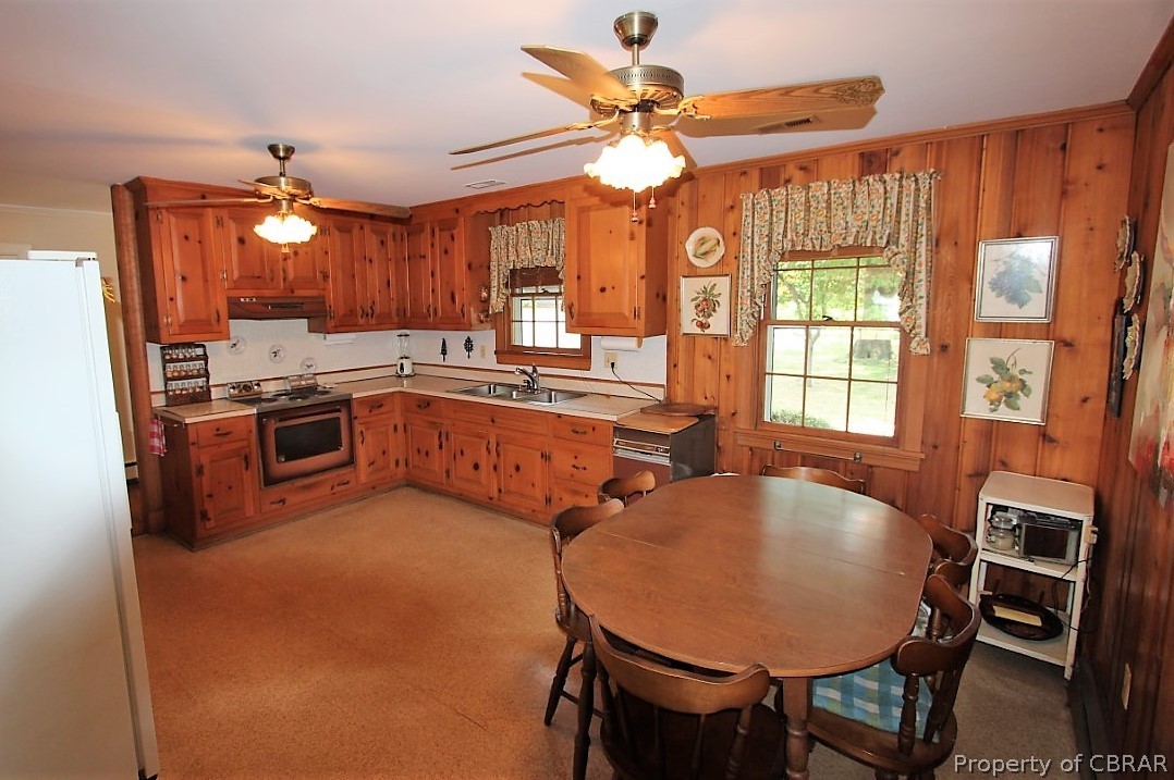 1668 Duke Road Gloucester Point, VA 23062 - Photo 25 of 46 Gallery Image 25