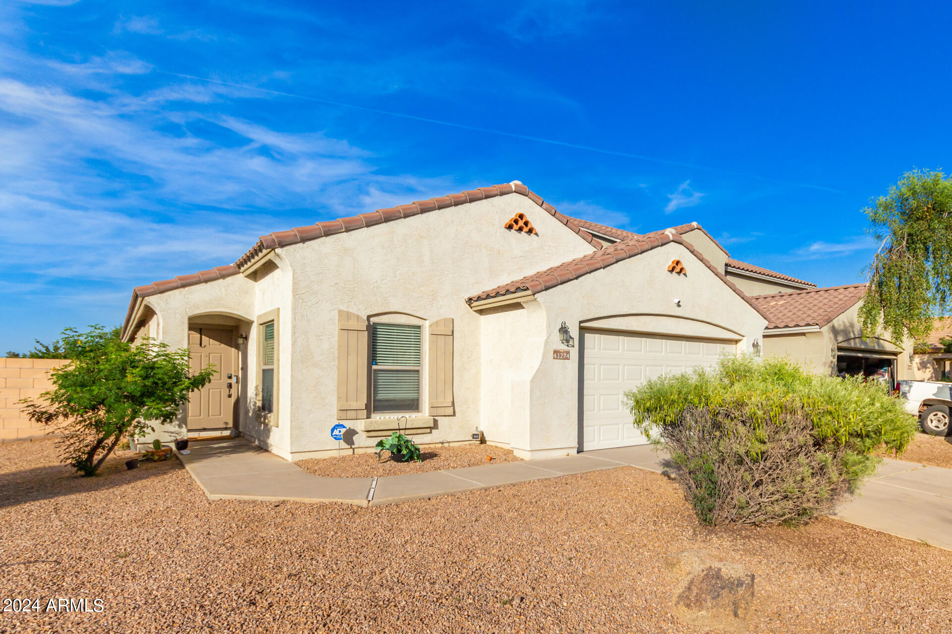 43274 West Cowpath Road Maricopa, AZ 85138 - Photo 5 of 26 3 Bedroom 2 Bath