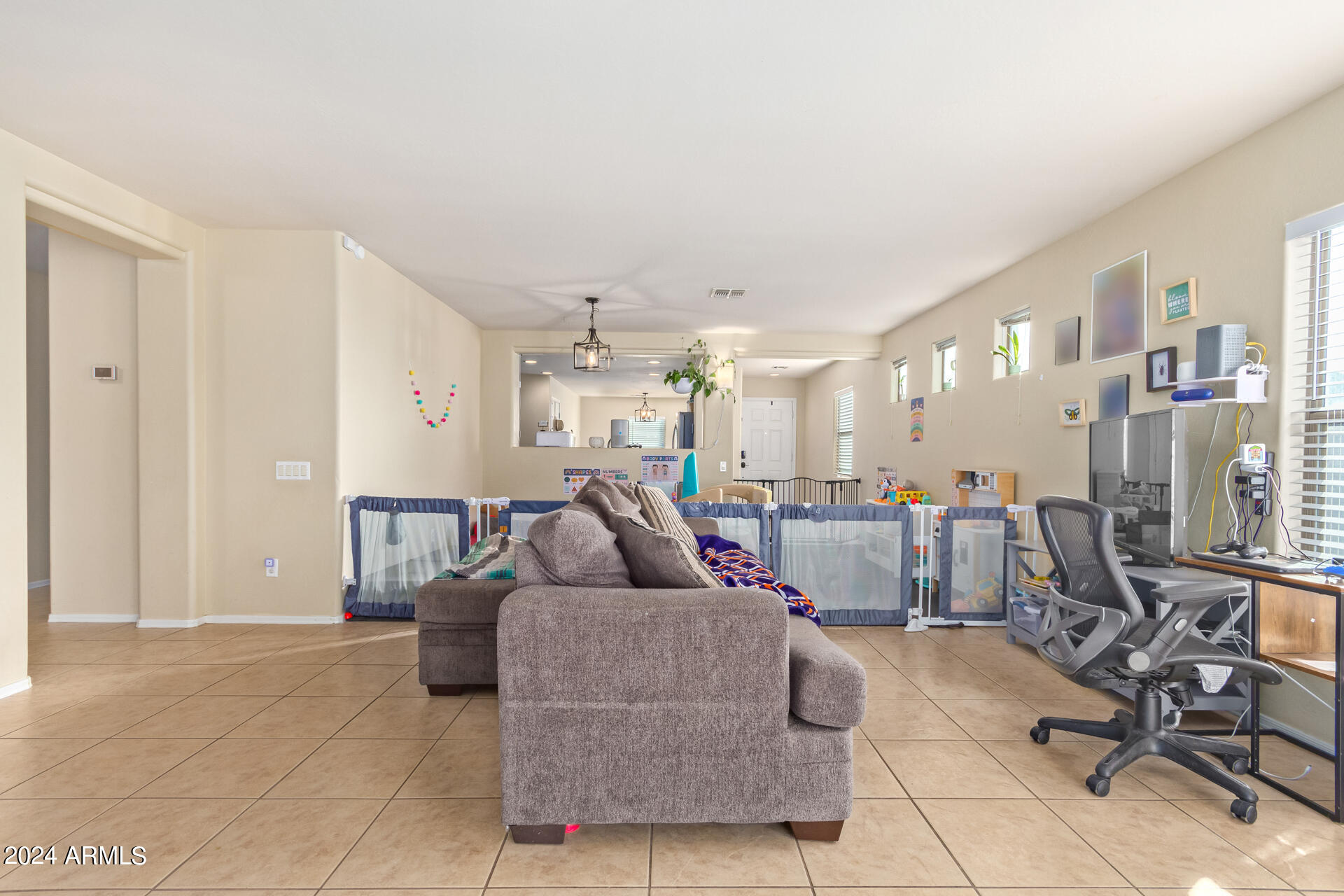 43274 West Cowpath Road Maricopa, AZ 85138 - Photo 9 of 26 Living Room