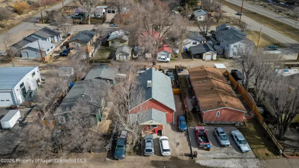 an aerial view of multiple house