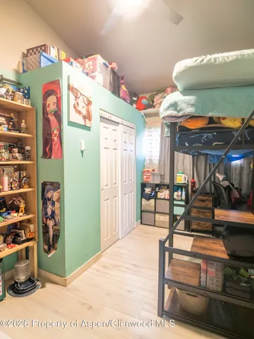 a view of an outdoor space