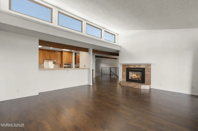 $3,400 | 3447 Skyline Boulevard, Reno, NV 89509