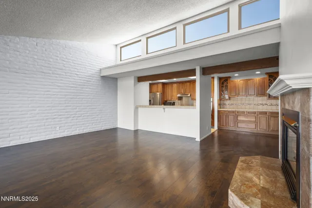 $3,400 | 3447 Skyline Boulevard, Reno, NV 89509