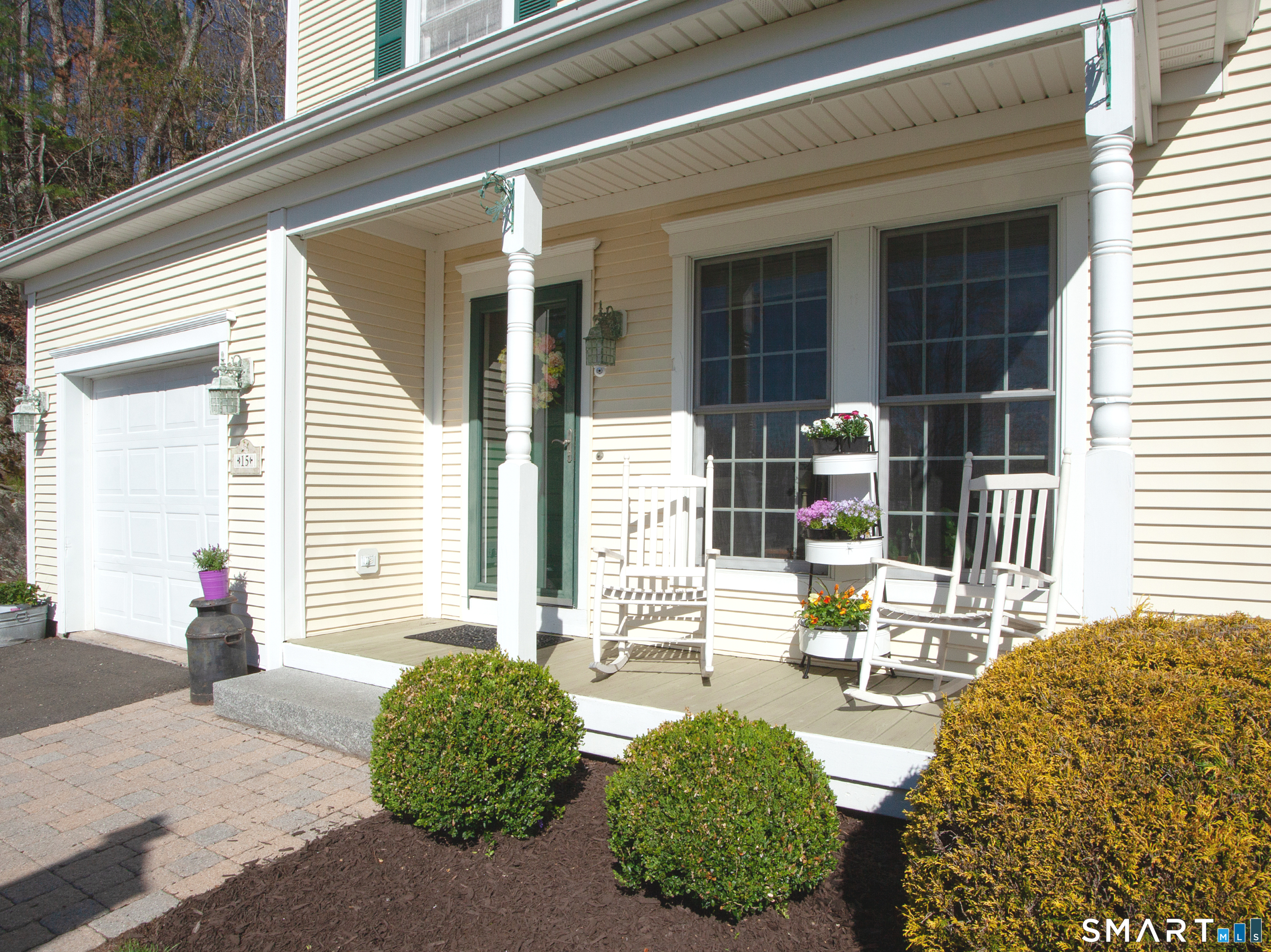 15 Rockledge Lane Canton, CT 06019 - Photo 5 of 32