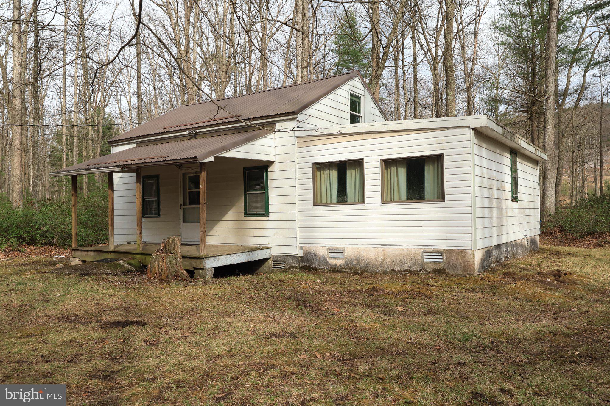2469 Laurel Run Road Petersburg, PA 16669 - Photo 6 of 48 Gallery Image 6
