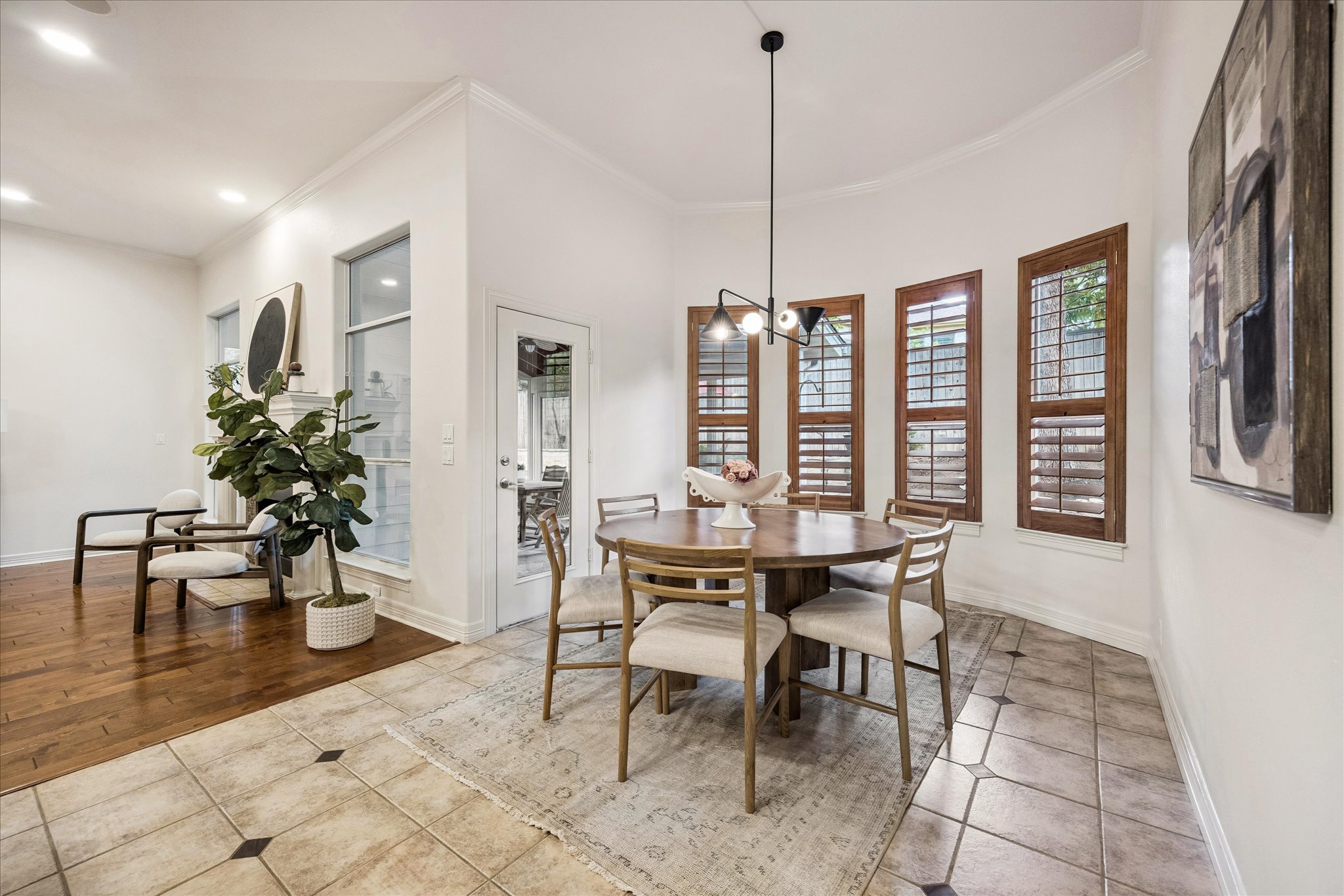 110 Copperleaf Road Lakeway, TX 78734 - Photo 10 of 35