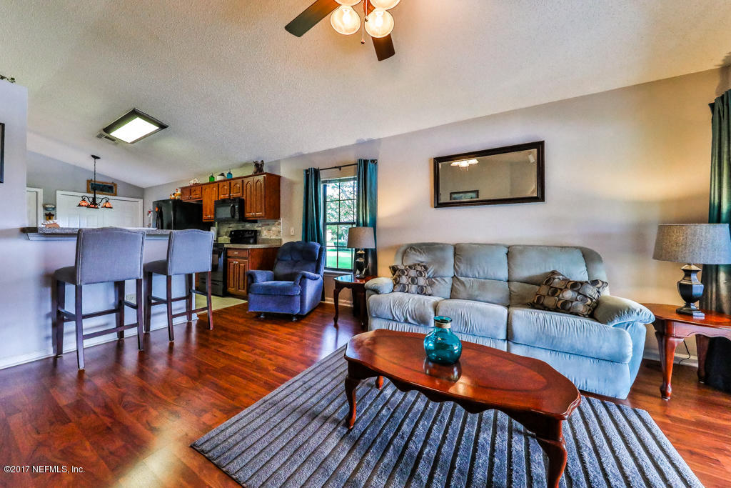11889 Swooping Willow Road Jacksonville, FL 32223 - Photo 29 of 31 573A0018