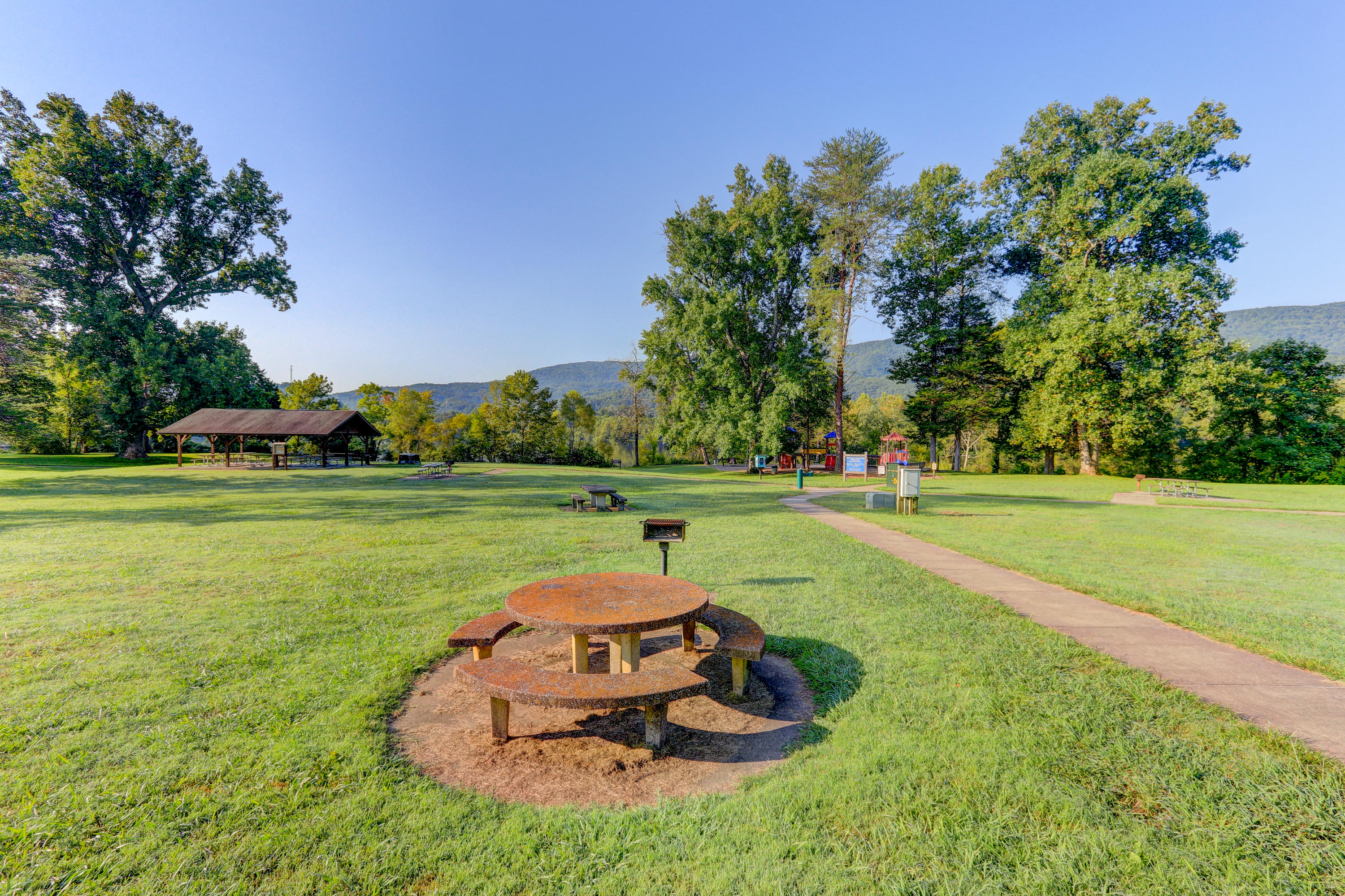 Asbury Road Jacksboro, TN 37757 - Photo 12 of 21 Walking Distance to Cove Lake State Park