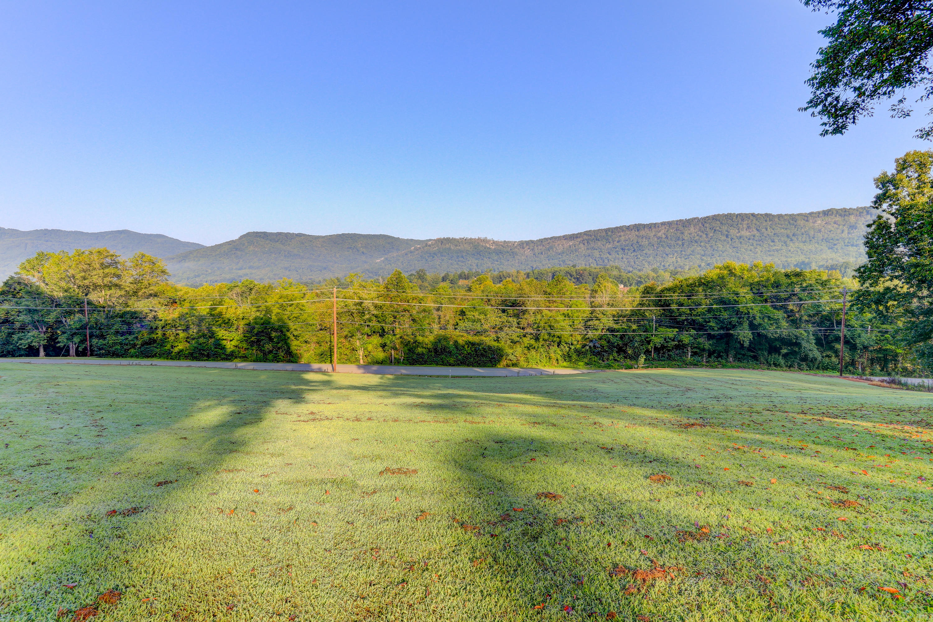 Asbury Road Jacksboro, TN 37757 - Photo 7 of 21 Jaw-Dropping Views from the Front Porch