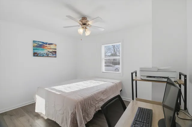 $259,900 | 42380 North Lake Drive, Antioch, IL 60002