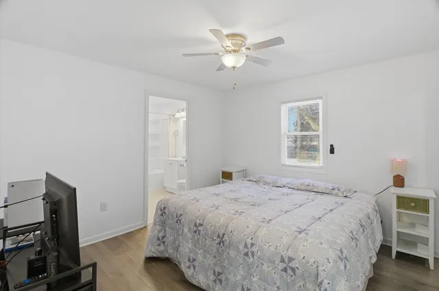 $259,900 | 42380 North Lake Drive, Antioch, IL 60002