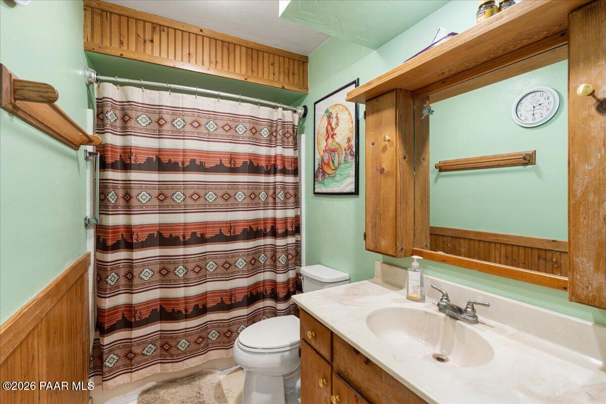 480 East Van Haven Road Paulden, AZ 86334 - Photo 10 of 20 10-Bathroom