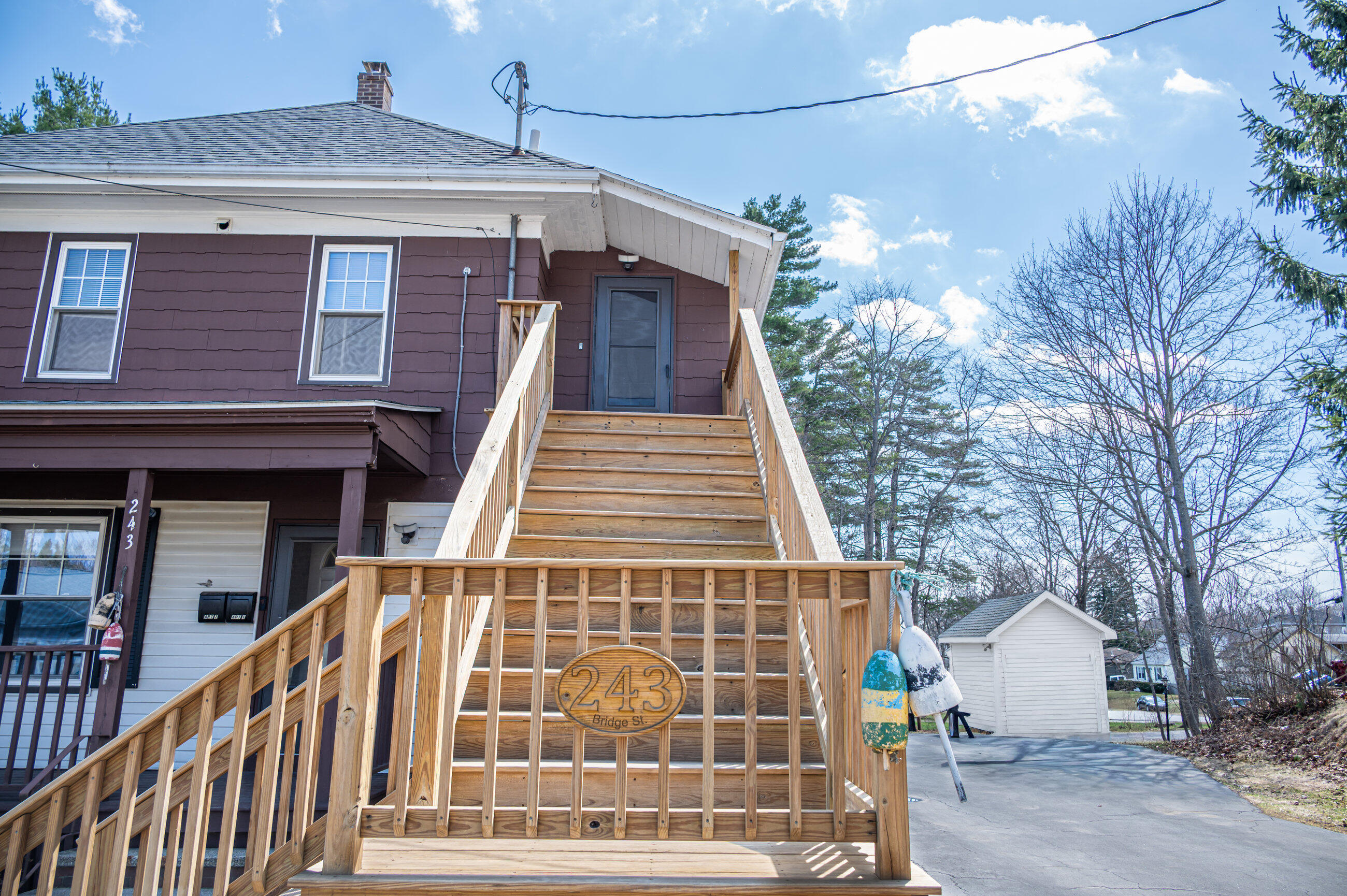 243 Bridge Street Westbrook, ME 04092 - Photo 37 of 56 Entrance Up-3978