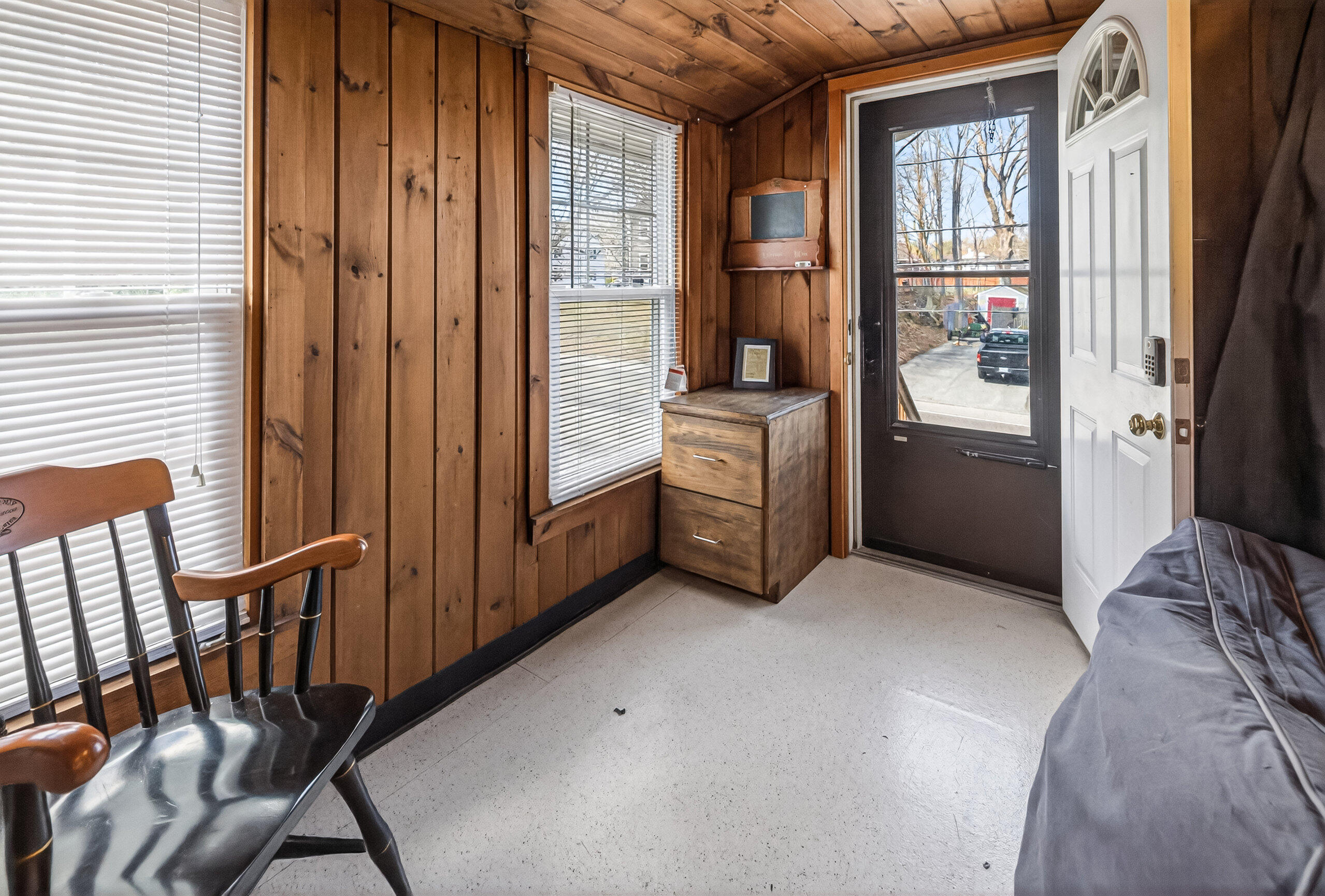 243 Bridge Street Westbrook, ME 04092 - Photo 38 of 56 Entrance Up-7883