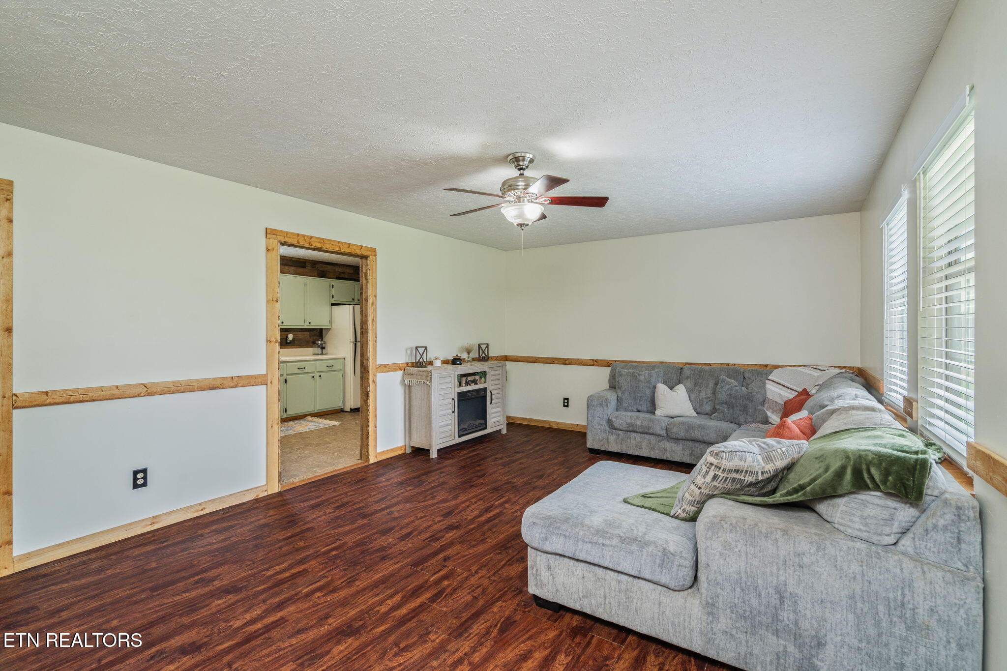 555 North Trigonia Road Greenback, TN 37742 - Photo 15 of 41 15-web-or-mls-555 N. Trigonia Road-16