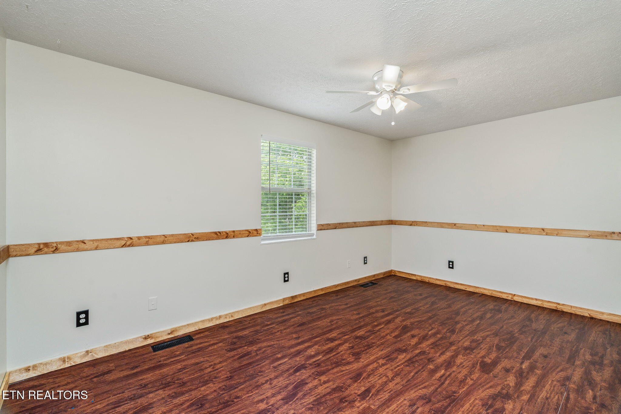 555 North Trigonia Road Greenback, TN 37742 - Photo 26 of 41 26-web-or-mls-555 N. Trigonia Road-27