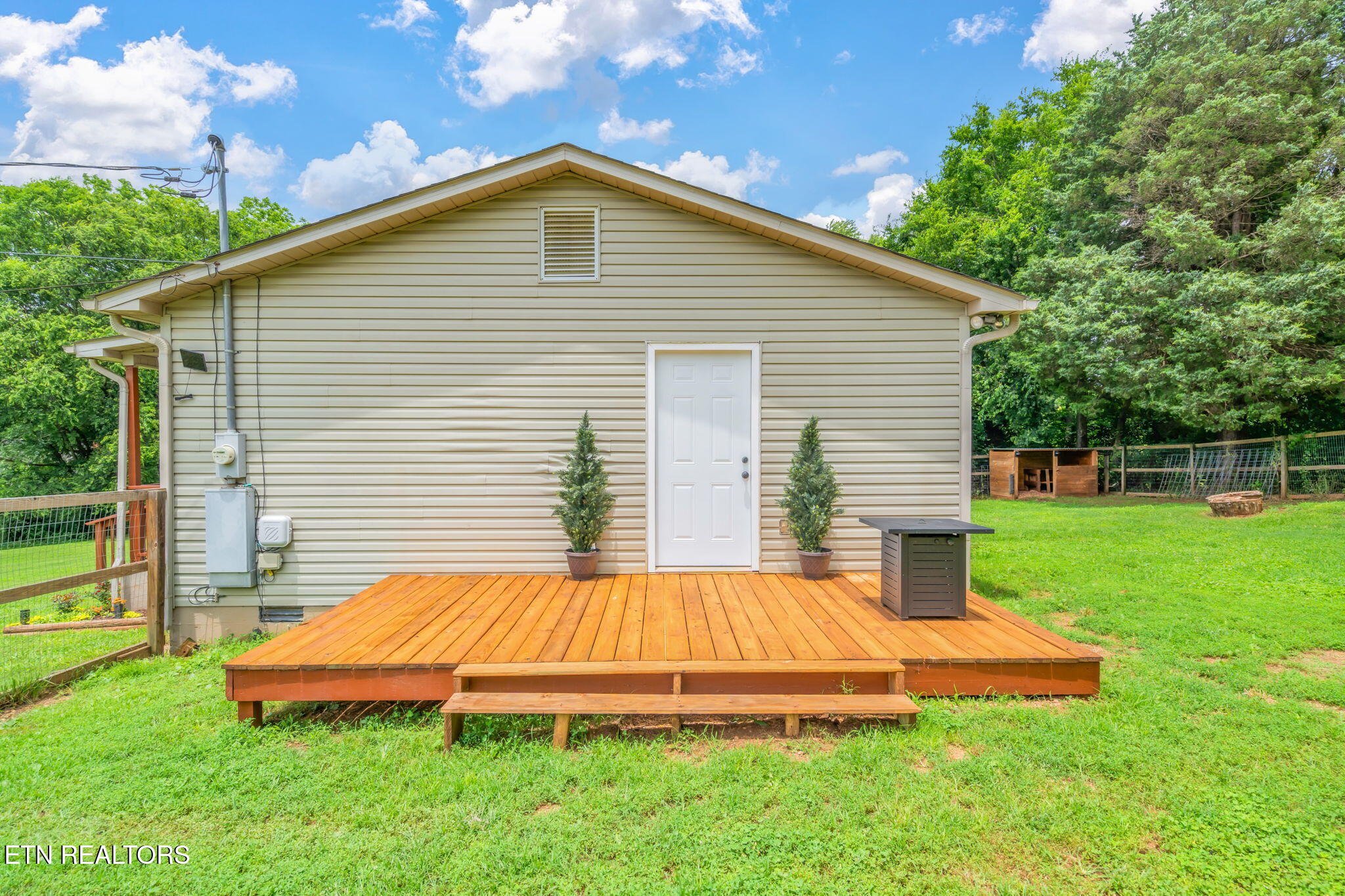 555 North Trigonia Road Greenback, TN 37742 - Photo 35 of 41 35-web-or-mls-555 N. Trigonia Road-36