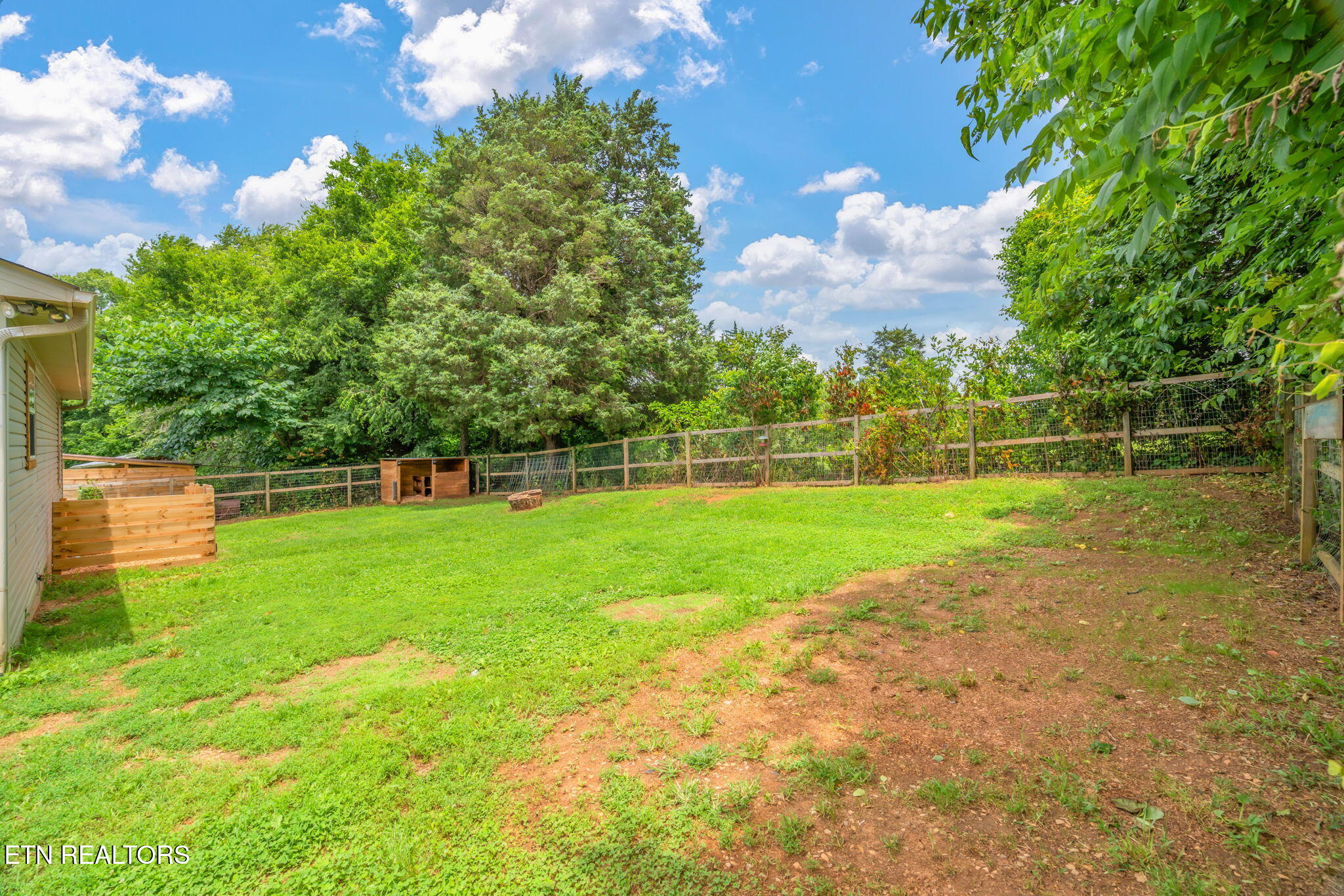 555 North Trigonia Road Greenback, TN 37742 - Photo 36 of 41 36-web-or-mls-555 N. Trigonia Road-37