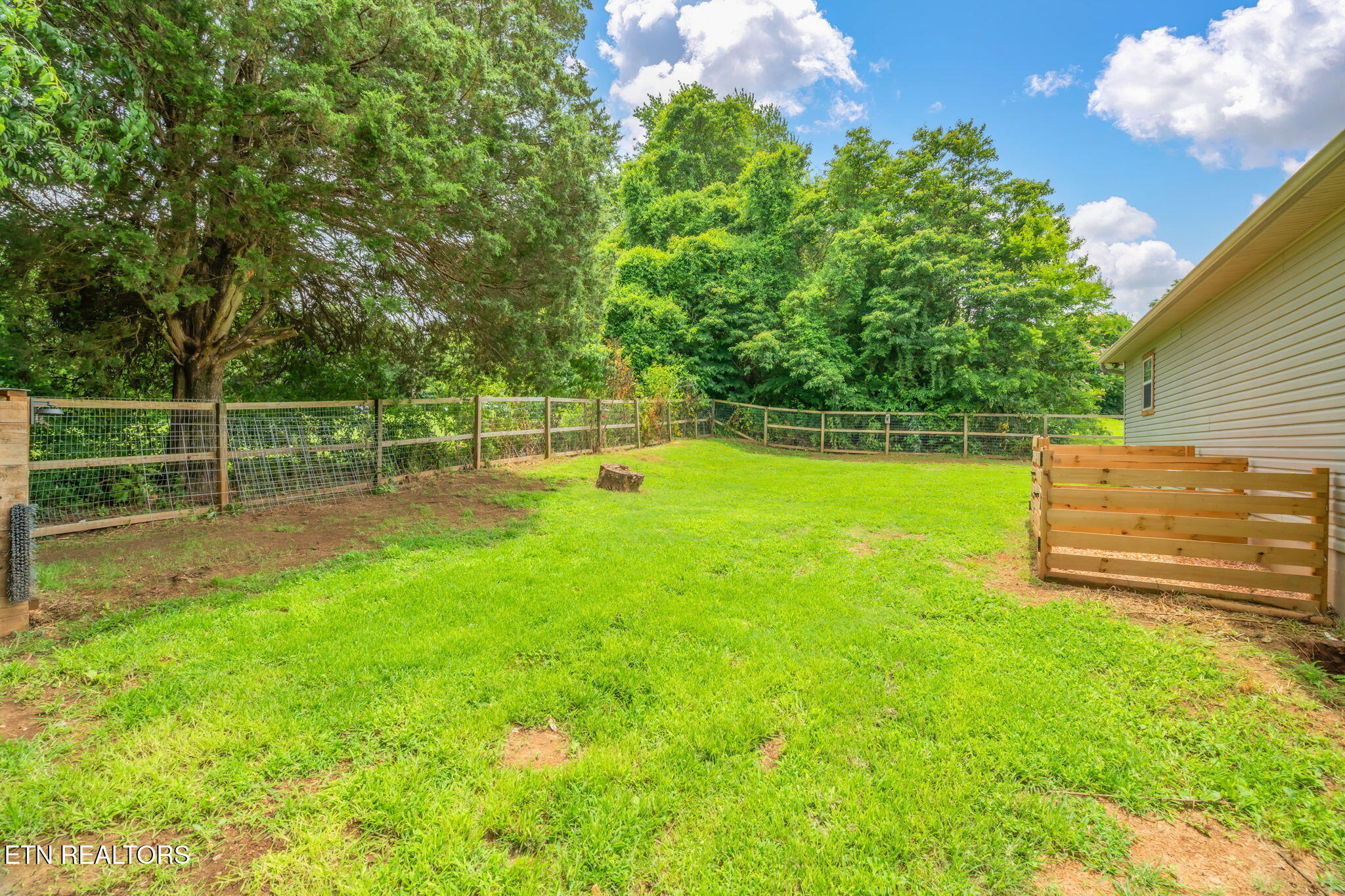 555 North Trigonia Road Greenback, TN 37742 - Photo 40 of 41 40-web-or-mls-555 N. Trigonia Road-41