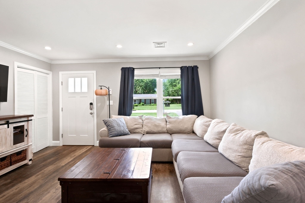 36 Monroe Road Hanover, MA 02339 - Photo 2 of 35