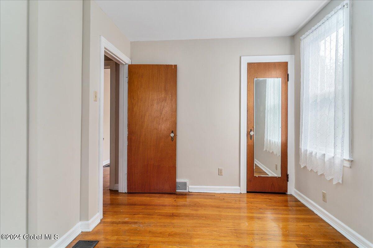 2838 Halsey Drive Schenectady, NY 12304 - Photo 13 of 28 14-2838 HALSEY-18