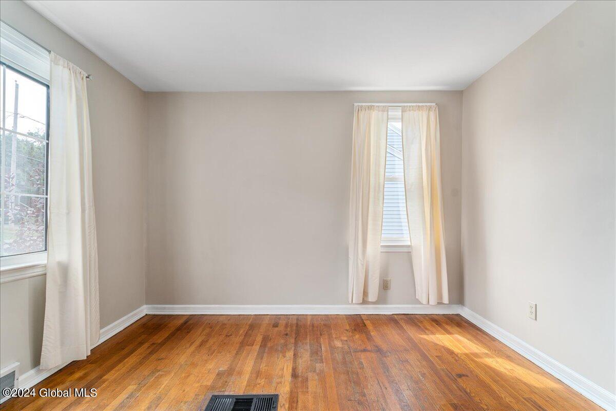 2838 Halsey Drive Schenectady, NY 12304 - Photo 16 of 28 17-2838 HALSEY-15