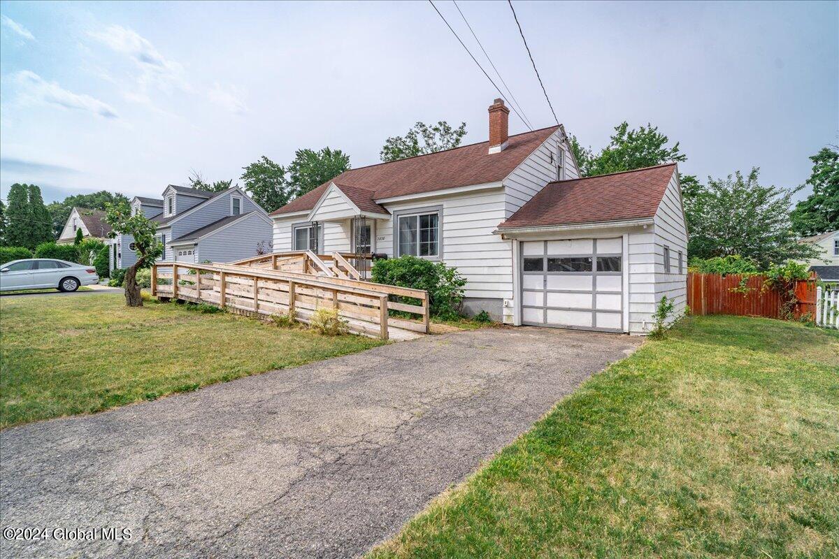 2838 Halsey Drive Schenectady, NY 12304 - Photo 2 of 28 33-2838 HALSEY