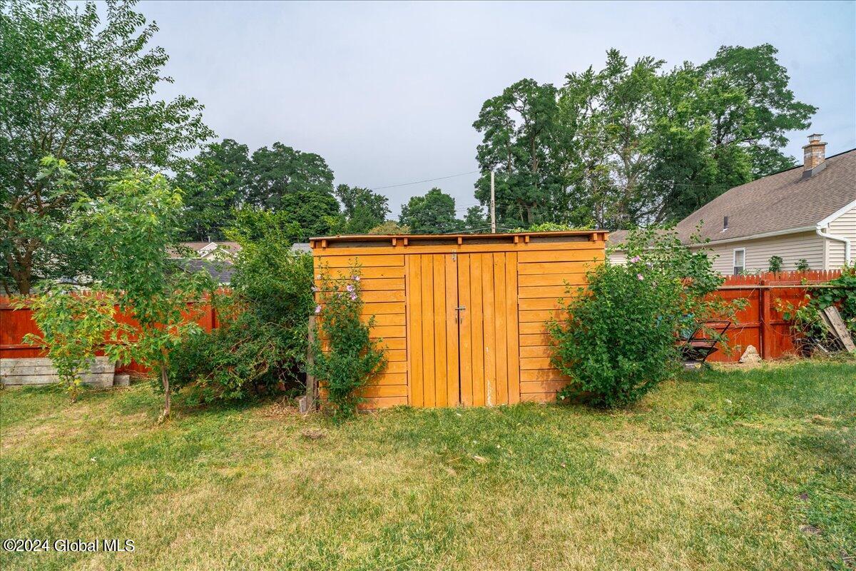 2838 Halsey Drive Schenectady, NY 12304 - Photo 27 of 28 30-2838 HALSEY-7