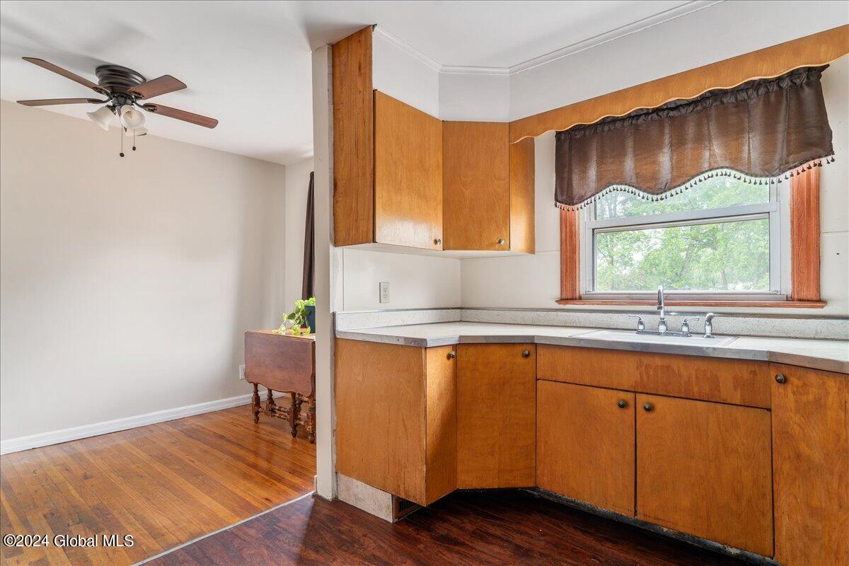 2838 Halsey Drive Schenectady, NY 12304 - Photo 8 of 28 08-2838 HALSEY-26