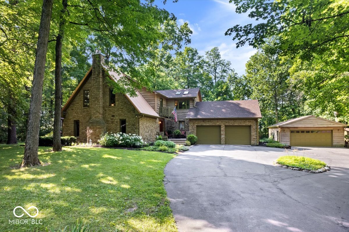 6975 Milhouse Road Indianapolis, IN 46221 - Photo 2 of 54