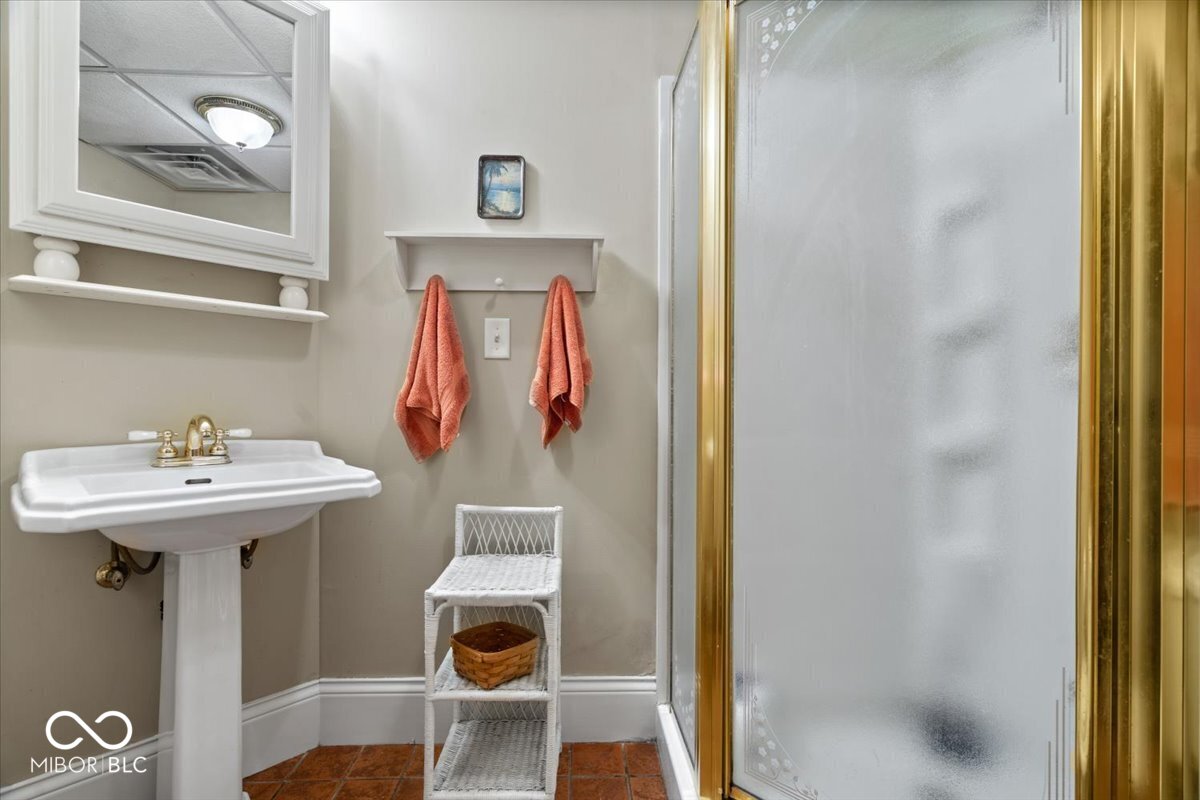 6975 Milhouse Road Indianapolis, IN 46221 - Photo 24 of 54