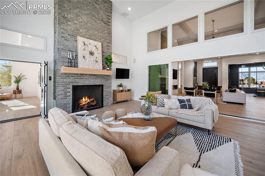 13525 Random Ridge View Colorado Springs, CO 80921 - Photo 5 of 43