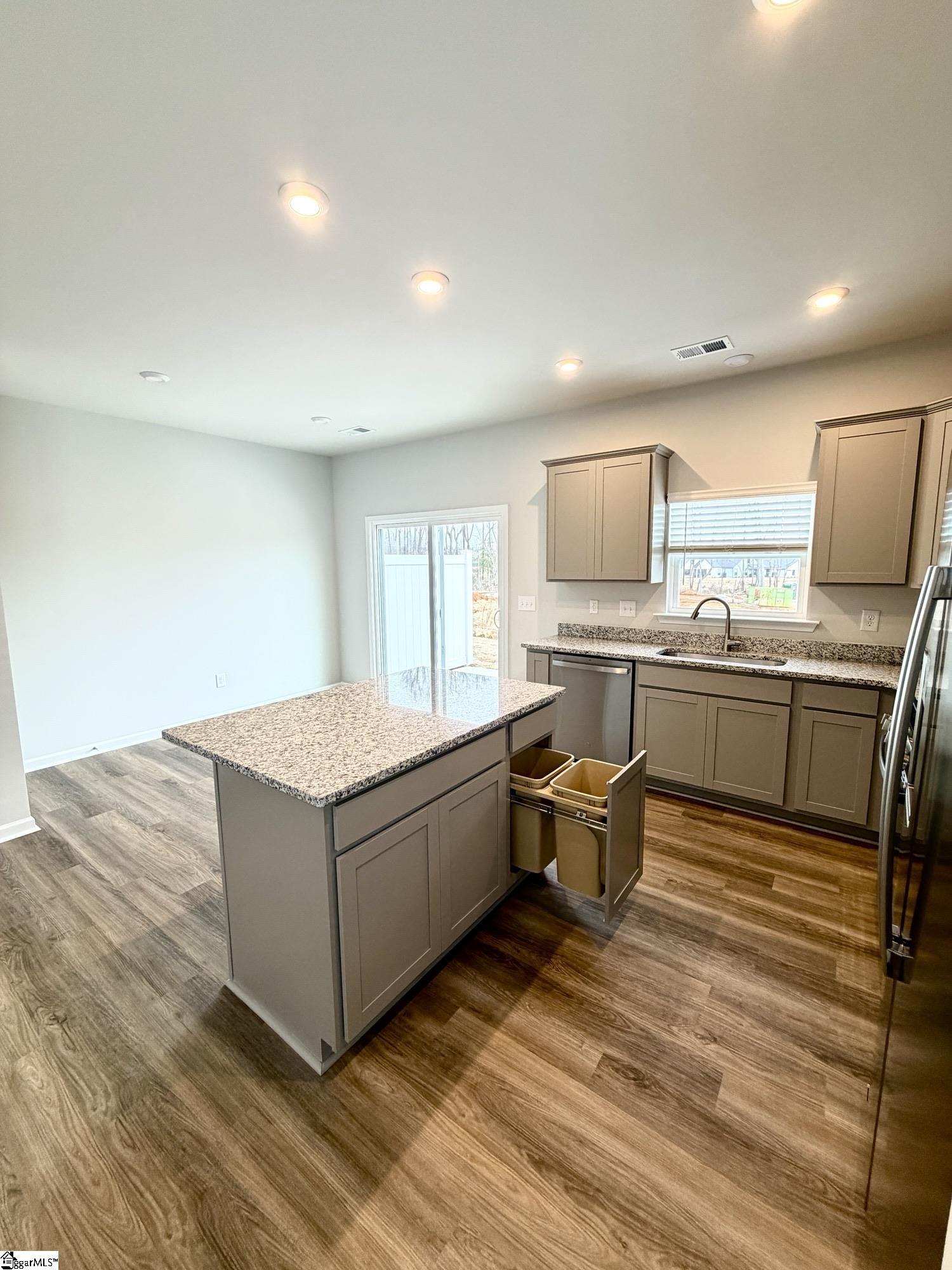 140 Randwick Lane Greer, SC 29651 - Photo 11 of 28