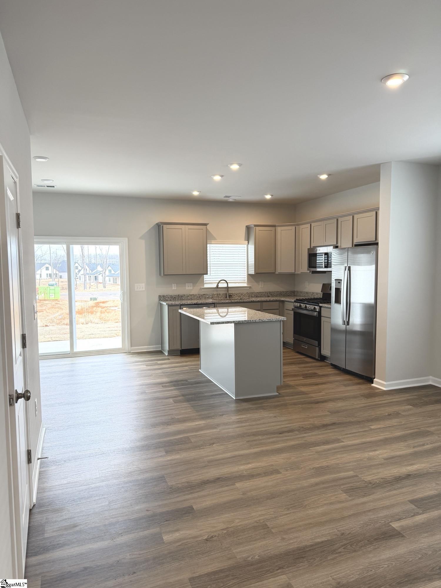 140 Randwick Lane Greer, SC 29651 - Photo 10 of 28