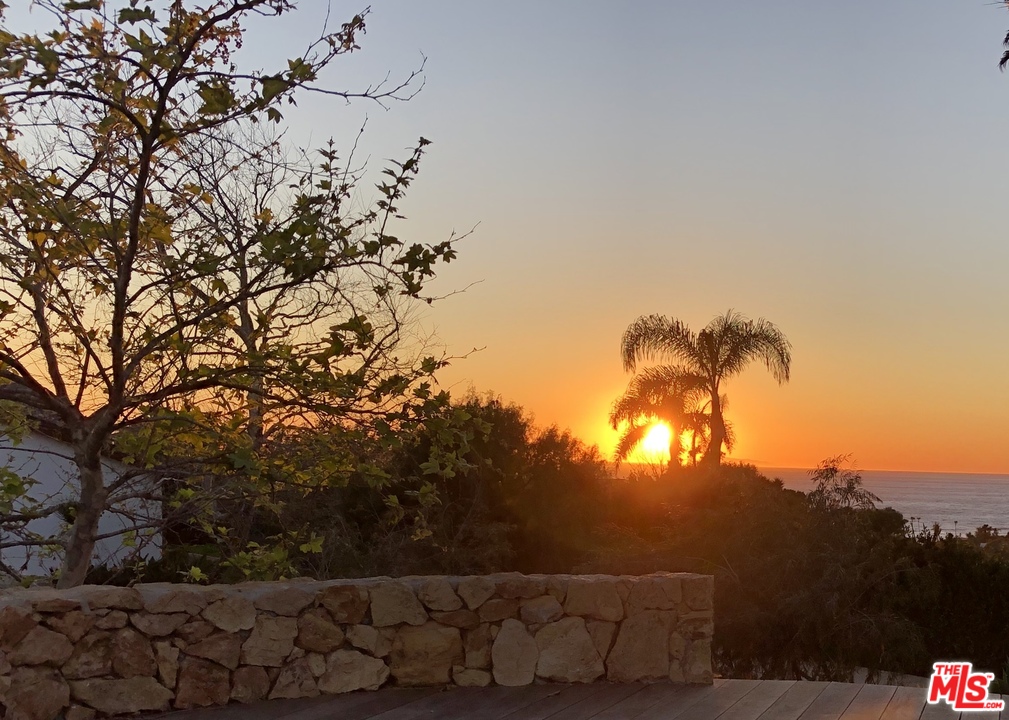 29803 Baden Place Malibu, CA 90265 - Photo 23 of 23