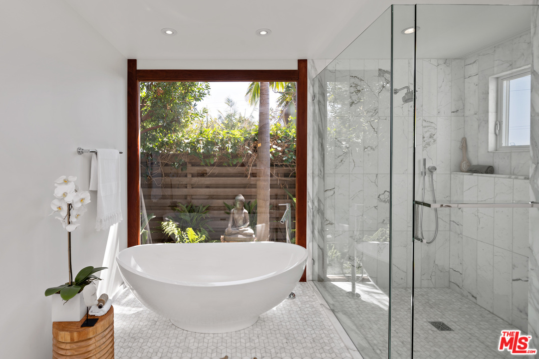 29803 Baden Place Malibu, CA 90265 - Photo 10 of 23