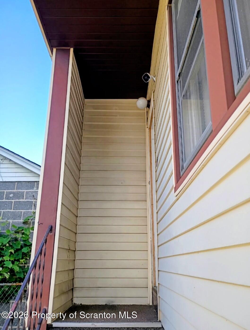 1733 Bundy Street, Unit 2 Scranton, PA 18508 - Photo 2 of 14 Entrance
