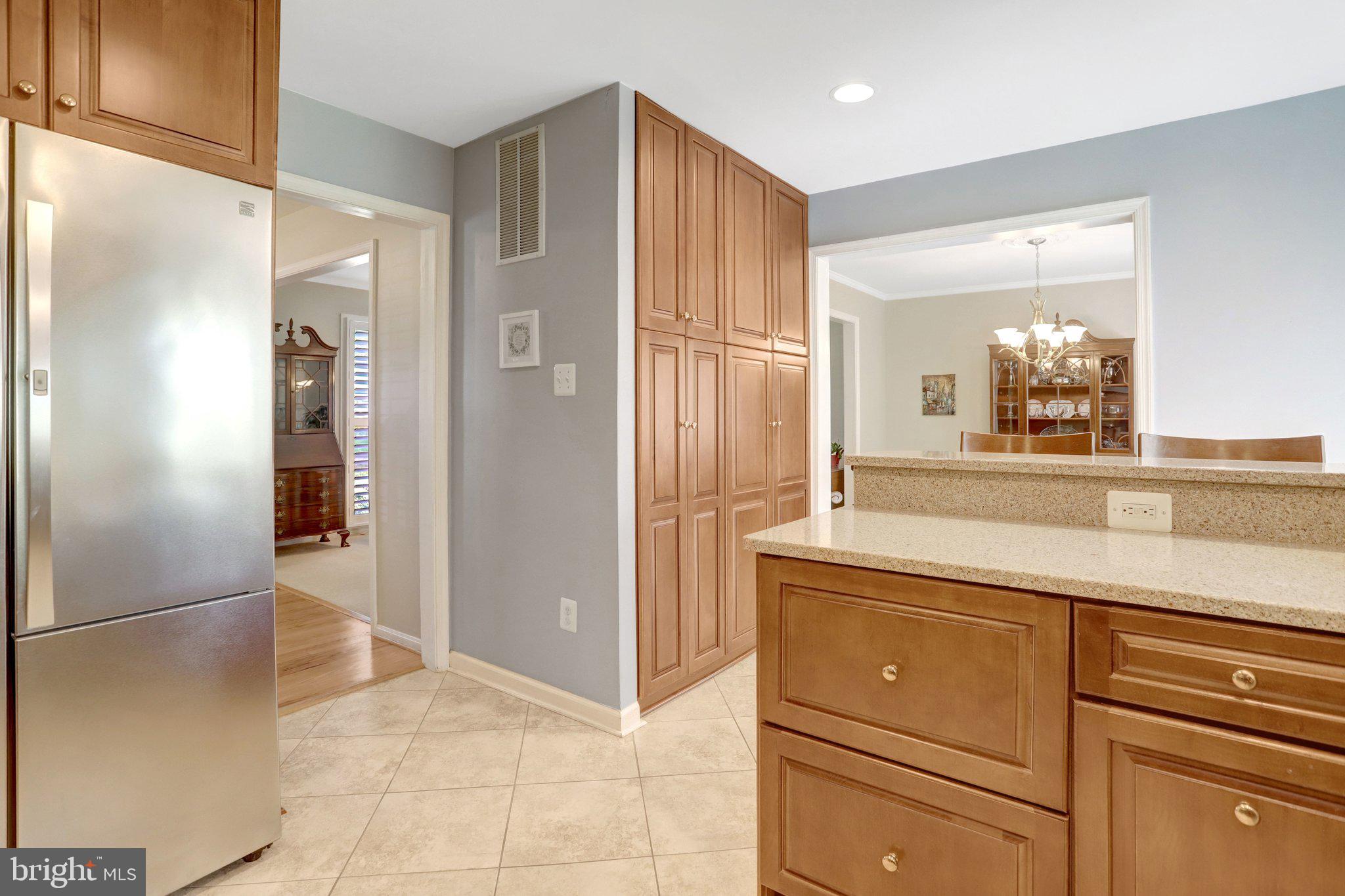8723 Cuttermill Place Springfield, VA 22153 - Photo 10 of 53 Gallery Image 10