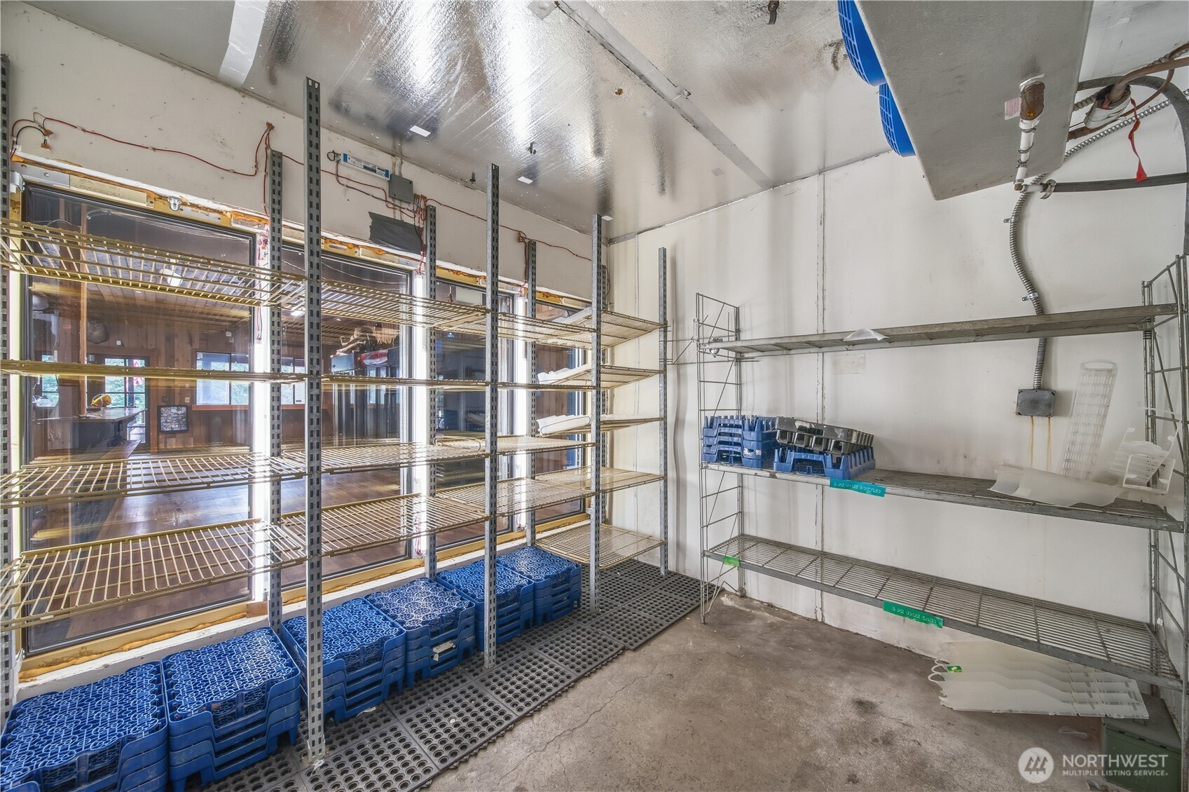 810 South Lake Roesiger Road Snohomish, WA 98290 - Photo 13 of 21 a view of a walk in closet